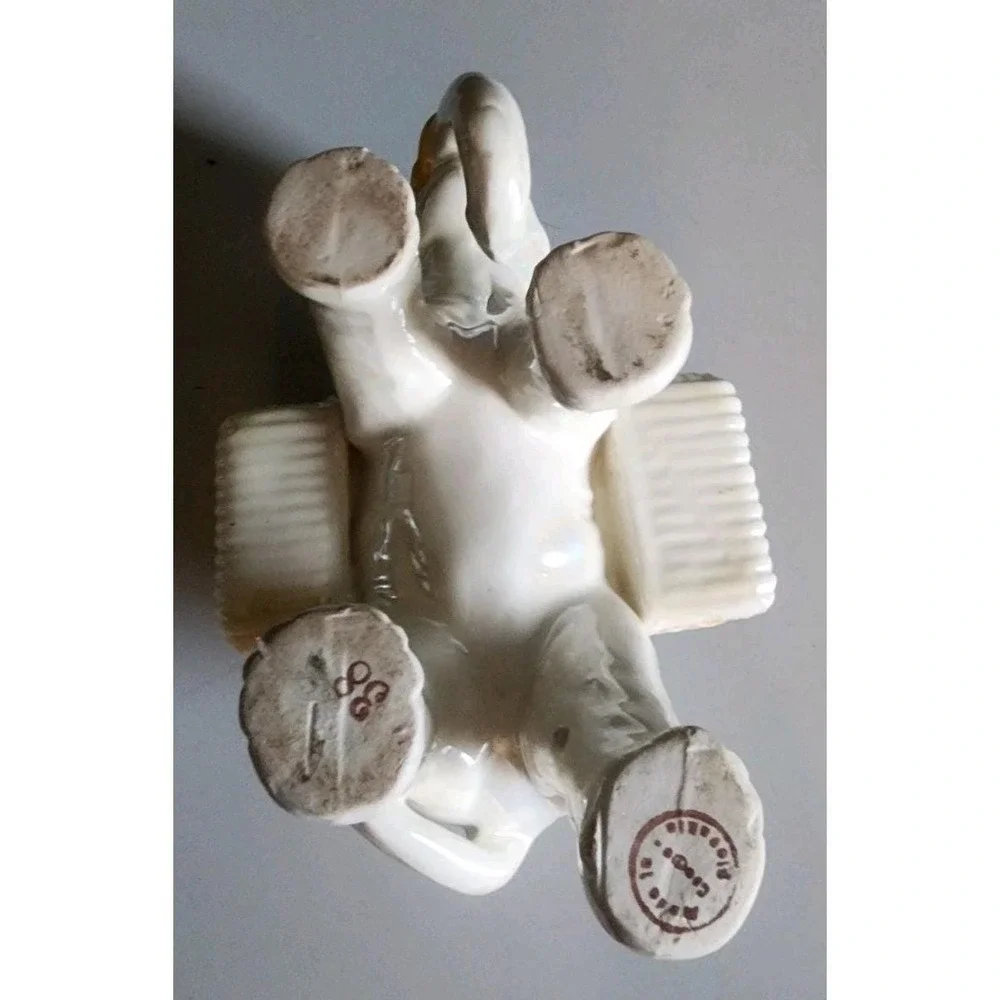 Porcelain Elephant Figurine Decor Vintage White 2 Baskets